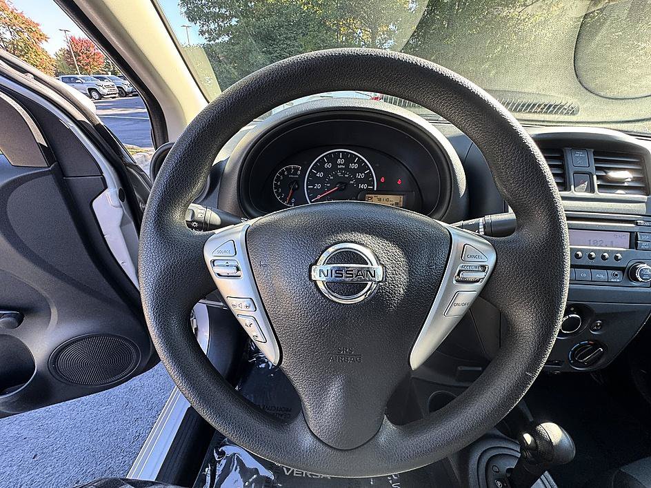 Used 2018 Nissan Versa S Plus FWD image 14