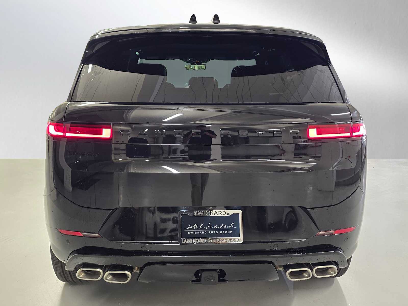 New 2026 Land Rover Range Rover Sport Dynamic SE AWD/4WD image 4