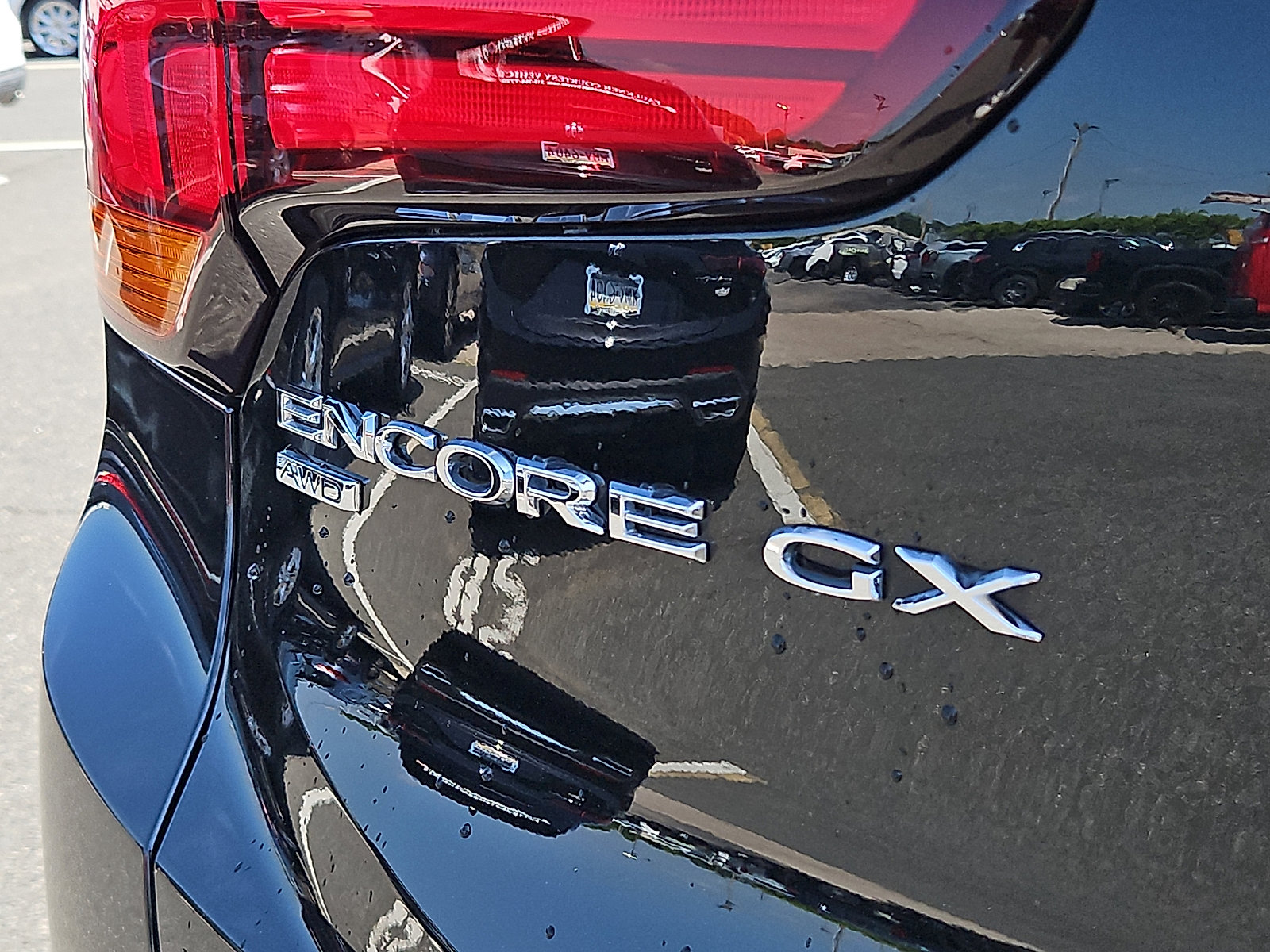 Used 2023 Buick Encore GX Select w/ Safety Package II AWD/4WD image 30