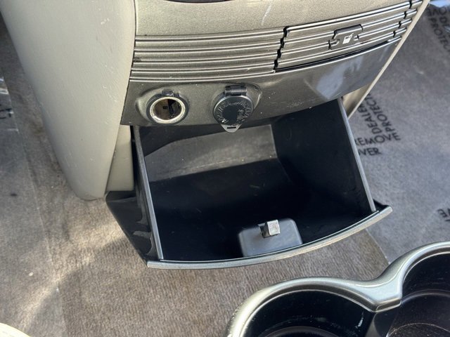 Used 2005 Toyota Sienna XLE image 9