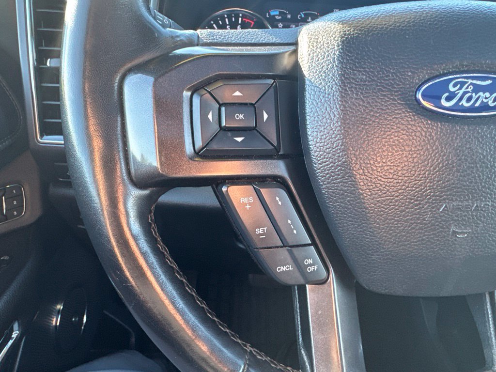 Used 2021 Ford Expedition Limited AWD/4WD image 38