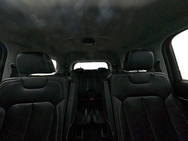 Used 2023 Jeep Grand Cherokee L Limited w/ Black Appearance Package AWD/4WD image 37