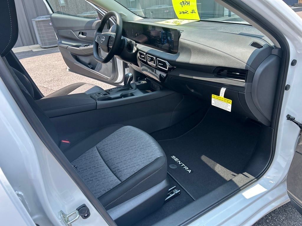 New 2026 Nissan Sentra SV w/ Floor Mat Package FWD image 24