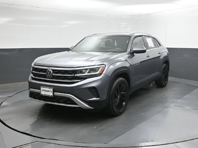 Used 2023 Volkswagen Atlas Cross Sport SE w/ Panoramic Sunroof Package