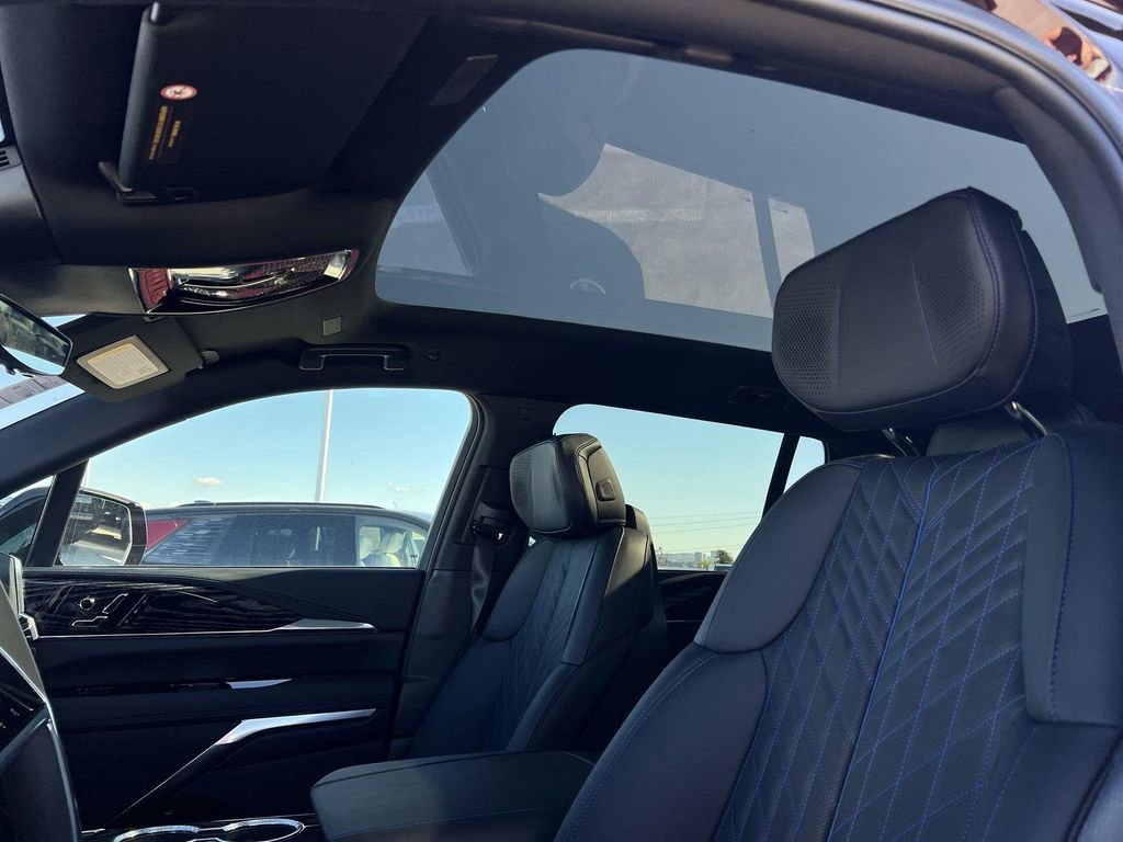 New 2026 Cadillac Escalade IQ Luxury 1 image 26