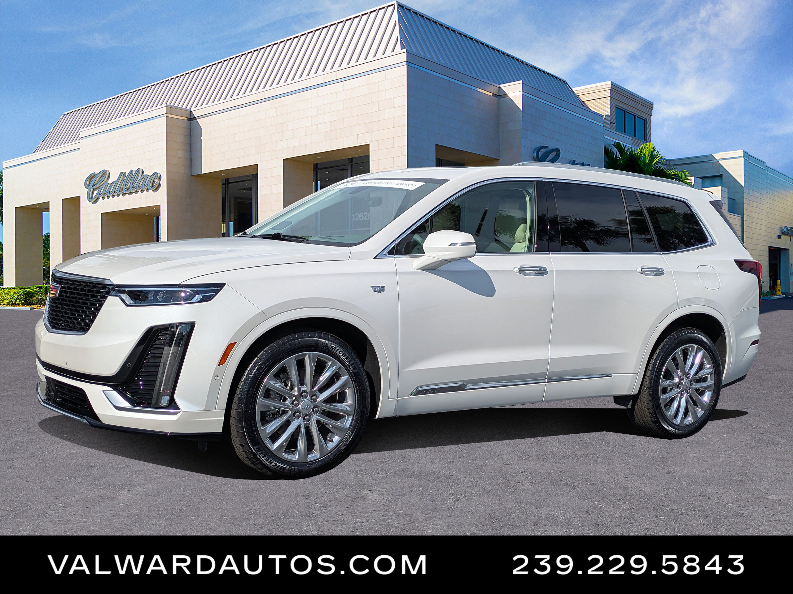 Certified 2025 Cadillac XT6 Premium Luxury w/ Technology Package AWD/4WD image 1