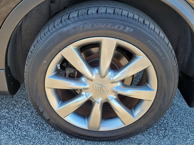 Used 2016 INFINITI QX50 2WD w/ Premium Plus Package image 6