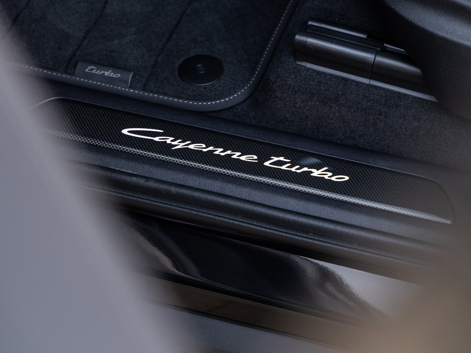 New 2026 Porsche Cayenne Turbo image 25