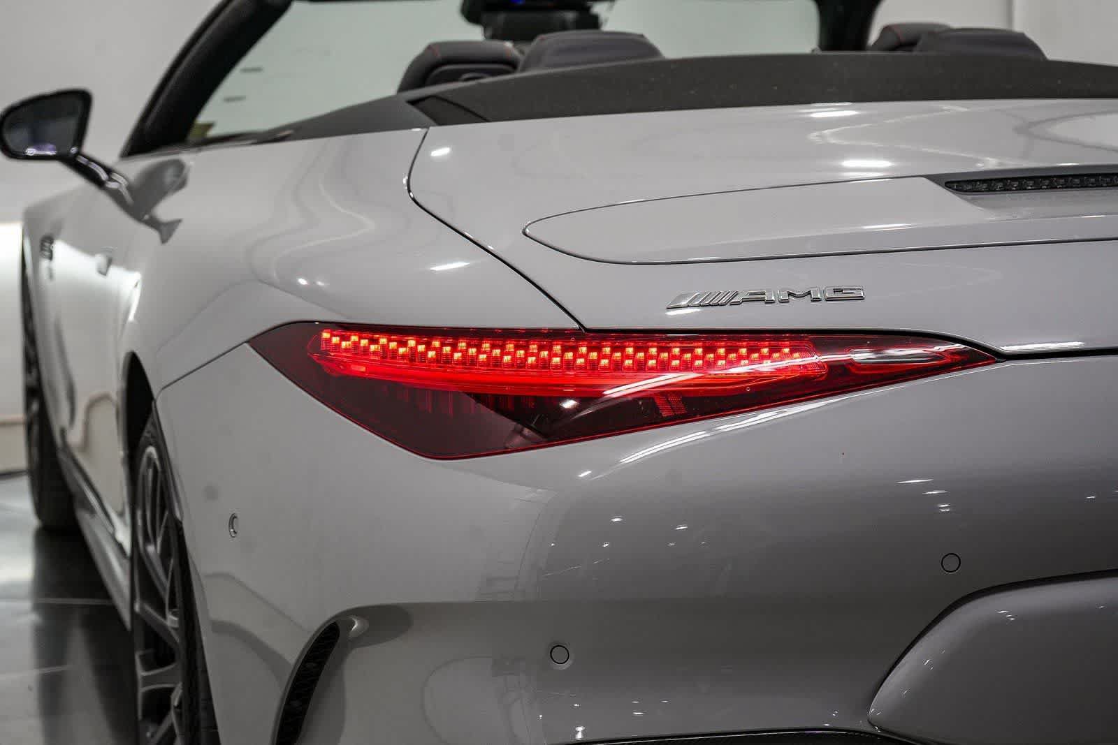 New 2025 Mercedes-Benz SL 63 AMG S e Performance 4MATIC image 17