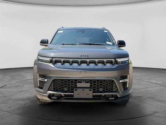 New 2026 Jeep Grand Wagoneer 4WD w/ Premium Group I image 2