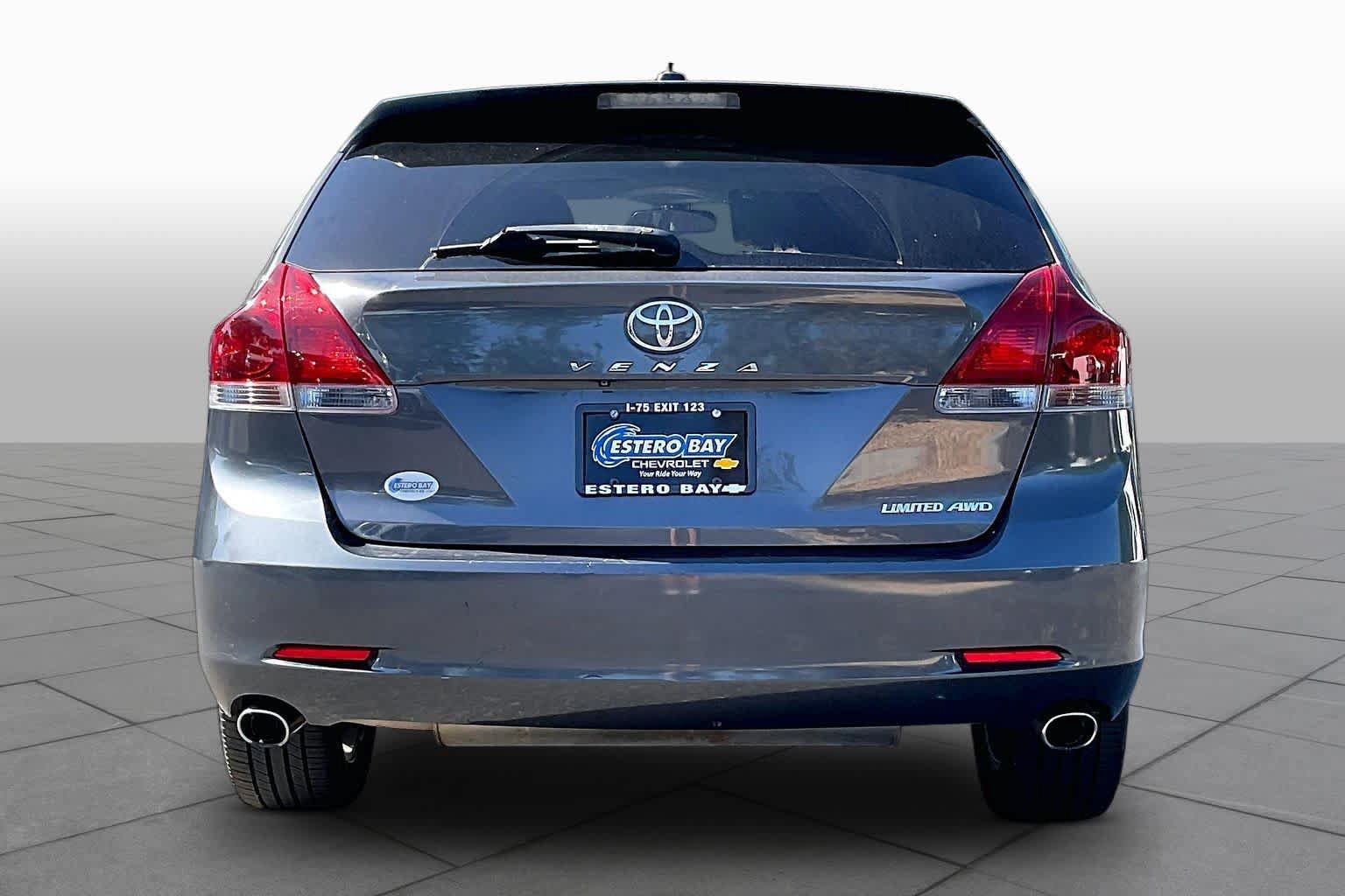 Used 2013 Toyota Venza Limited w/ Tow Prep Pkg AWD/4WD image 4