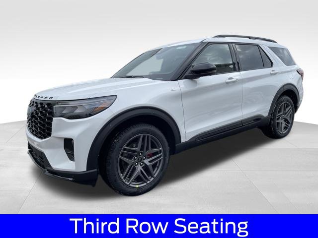 New 2026 Ford Explorer ST-Line w/ ST-Line Street Pack AWD/4WD image 2