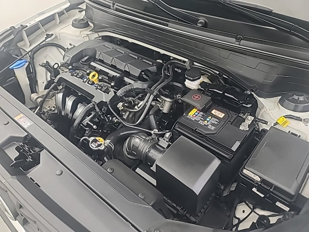 Used 2024 Hyundai Venue SE FWD image 37