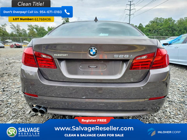 Used 2011 BMW 528i Sedan RWD image 8