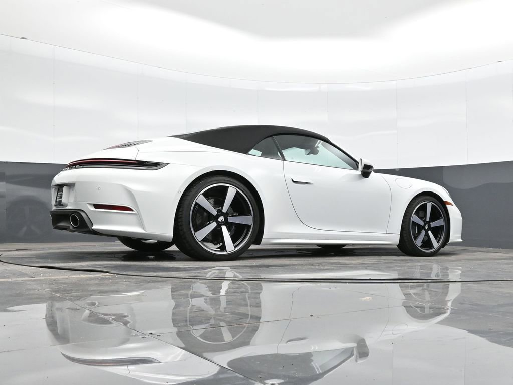 New 2025 Porsche 911 Carrera T image 38
