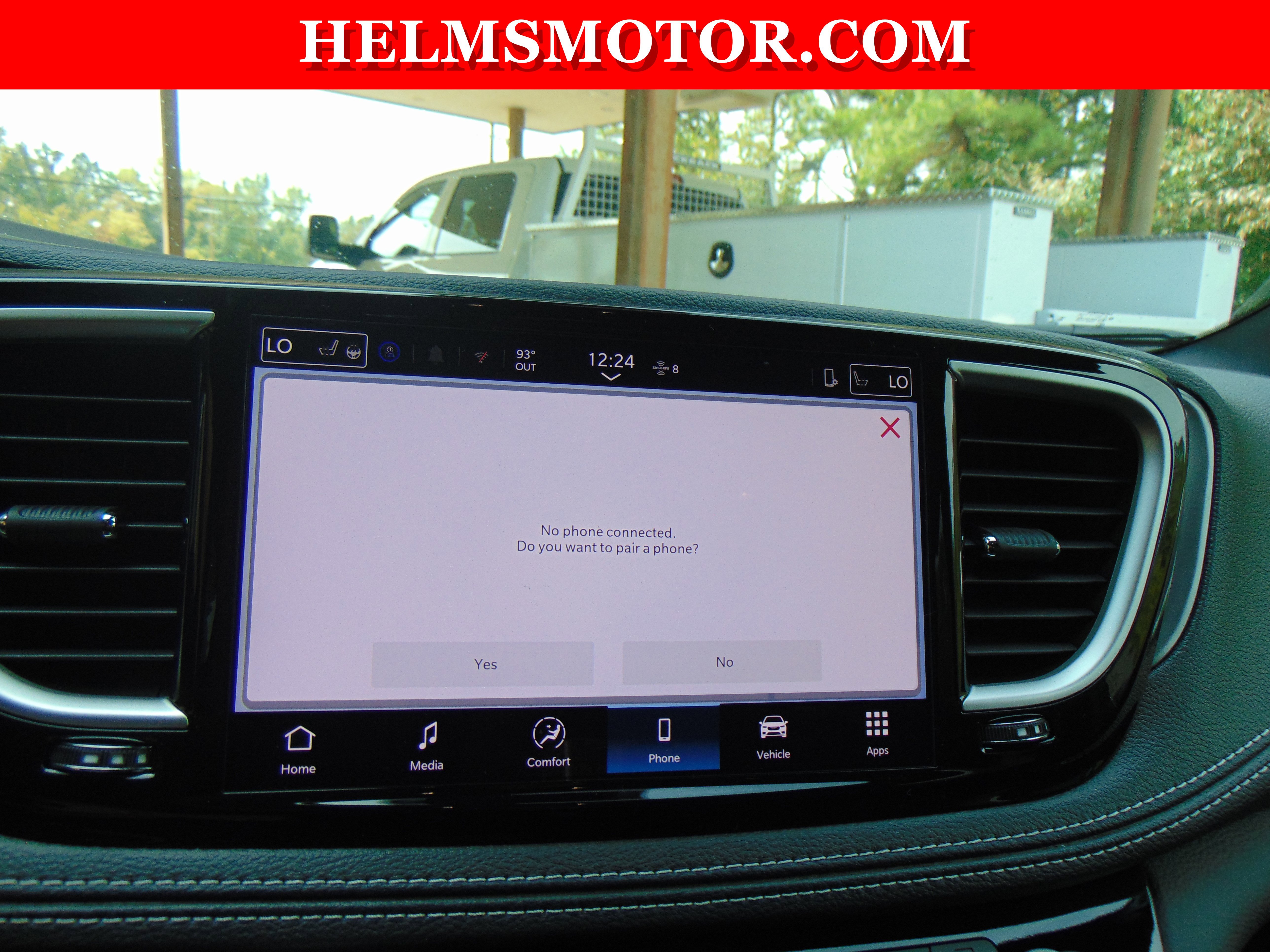 New 2026 Chrysler Pacifica Select image 28