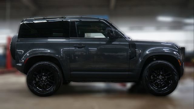 Used 2023 Land Rover Defender 90 S image 8