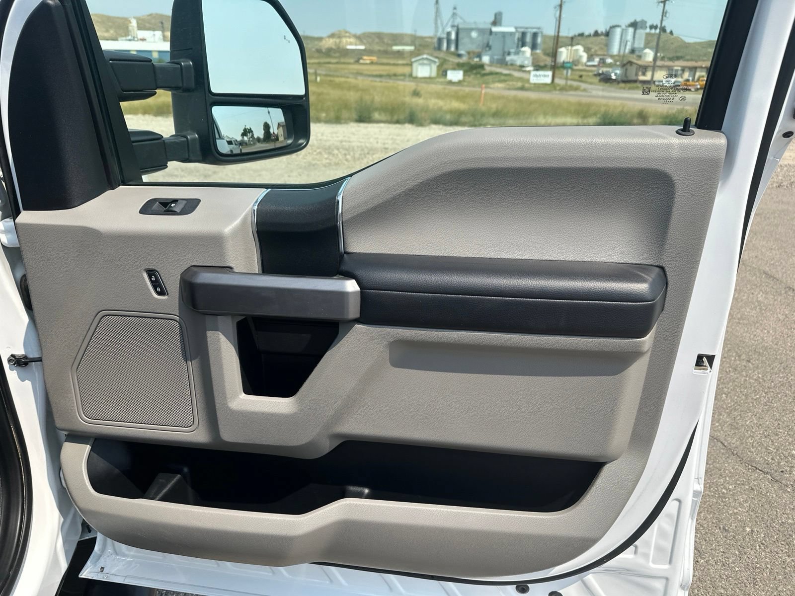 Used 2021 Ford F350 XLT w/ XLT Value Package AWD/4WD image 30