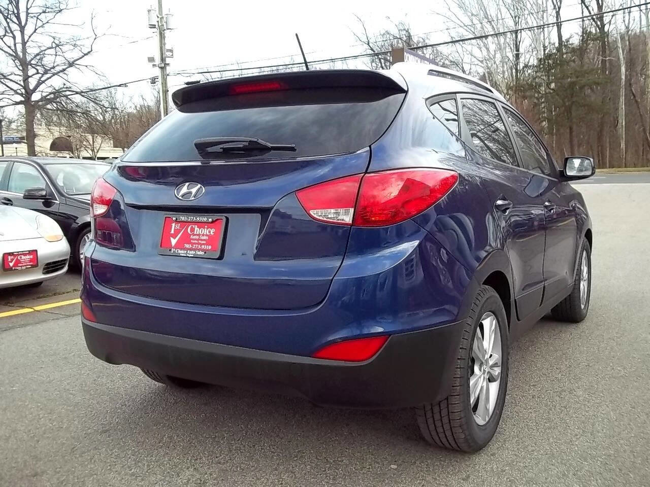 Used 2010 Hyundai Tucson GLS w/ Popular Equipment Pkg 2 AWD/4WD image 4