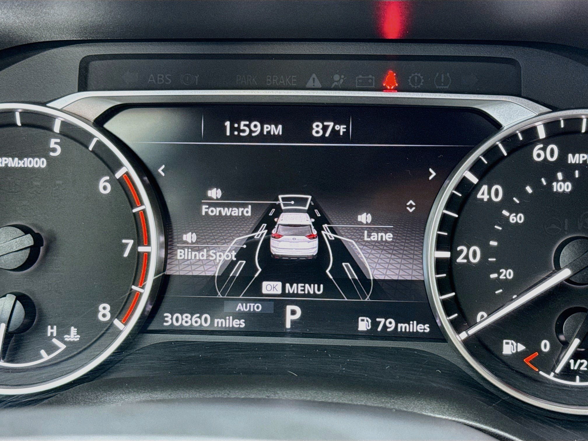 Used 2025 Nissan Rogue SV AWD/4WD image 8