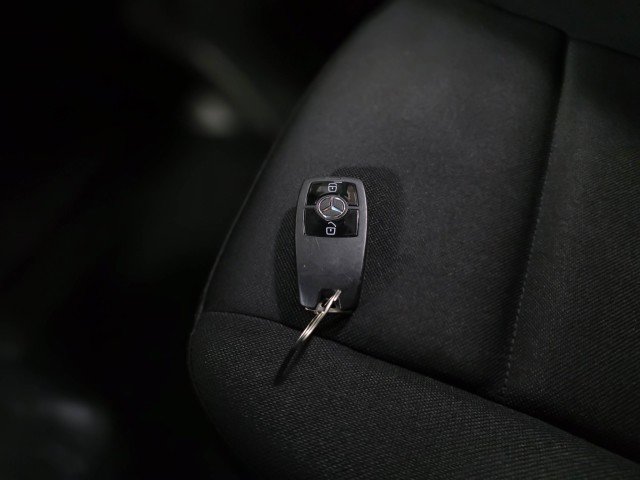 Used 2023 Mercedes-Benz Sprinter 2500 image 31