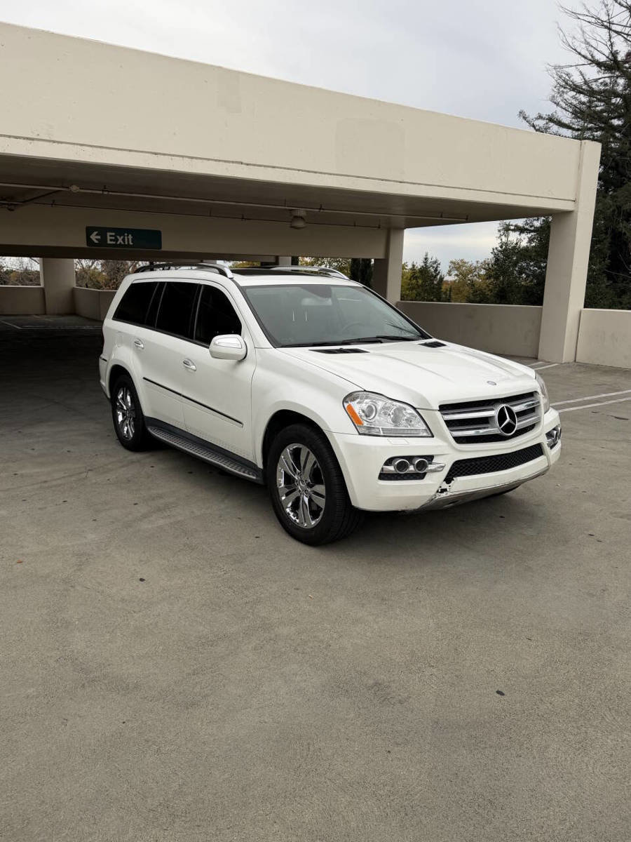Used 2010 Mercedes-Benz GL 450 4MATIC image 21