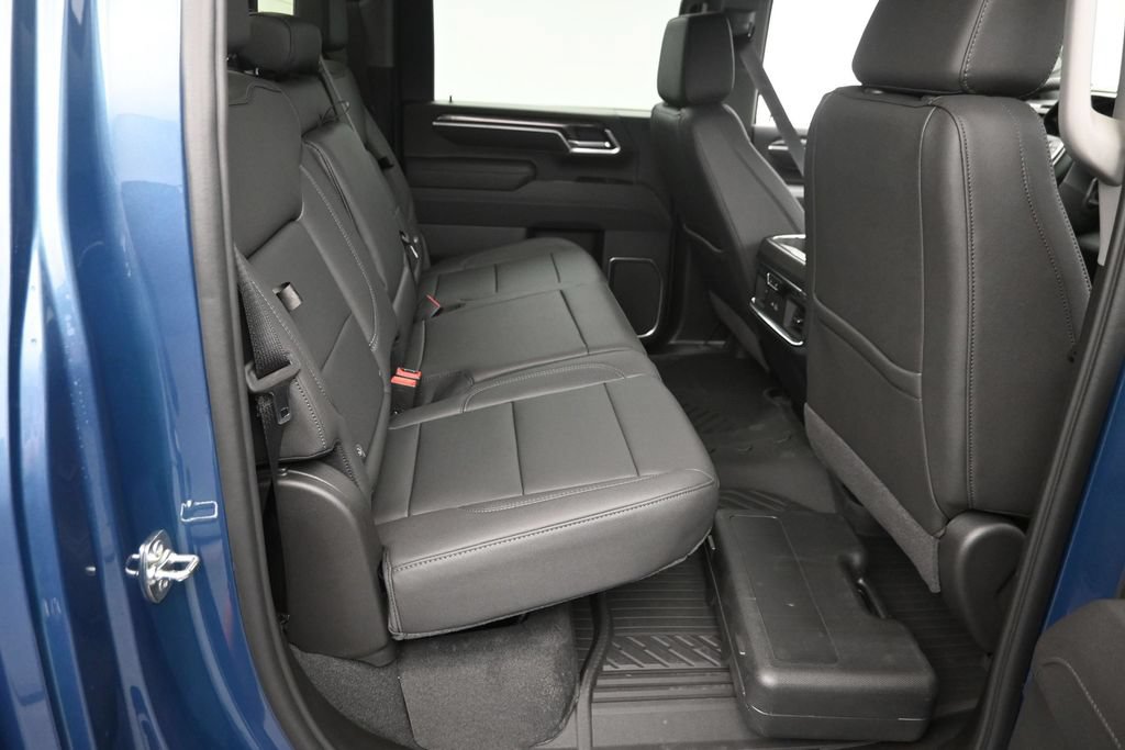 New 2026 Chevrolet Silverado 2500 LTZ w/ LTZ Plus Package AWD/4WD image 10