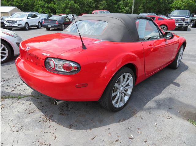 Used 2006 MAZDA MX-5 Miata Sport RWD image 29