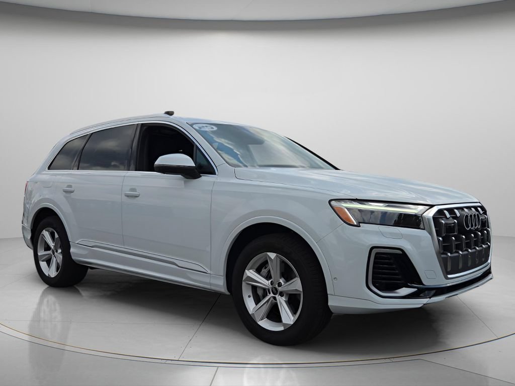 Certified 2025 Audi Q7 3.0T Premium w/ Convenience Package AWD/4WD image 8