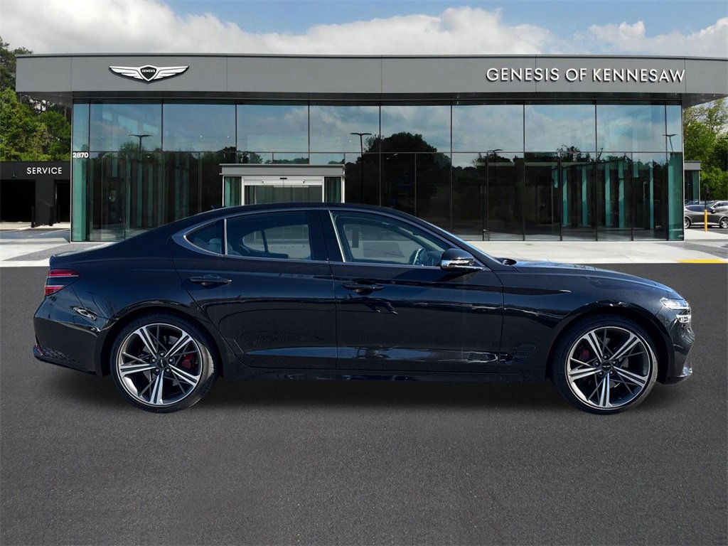 Used 2025 Genesis G70 2.5T w/ Sport Prestige Package image 8