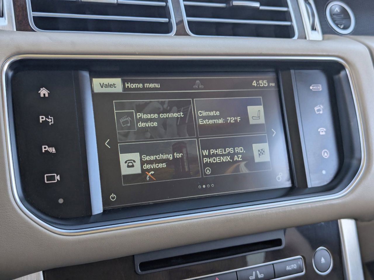 Used 2016 Land Rover Range Rover Supercharged image 24