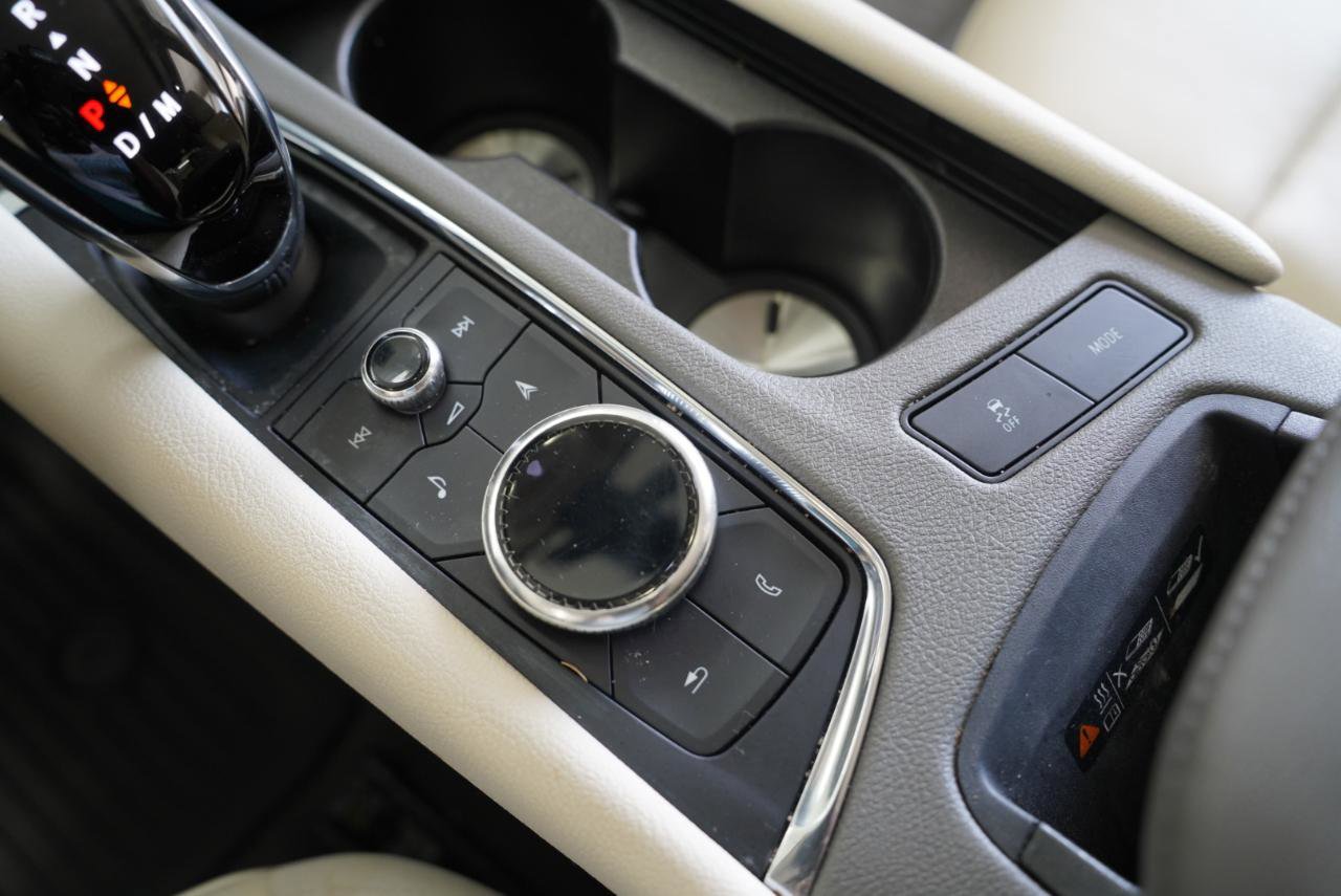 Used 2022 Cadillac XT6 Premium Luxury w/ Technology Package image 21