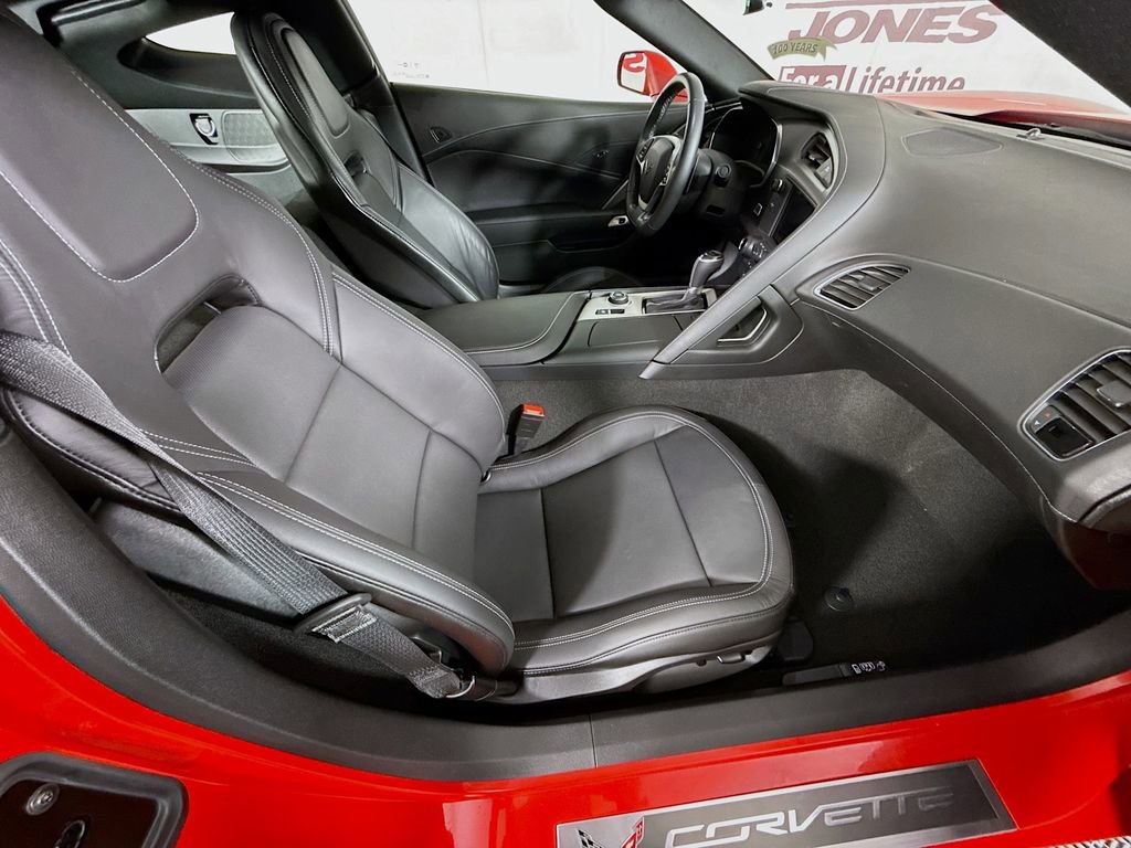 Used 2019 Chevrolet Corvette Stingray Coupe w/ 1LT image 34