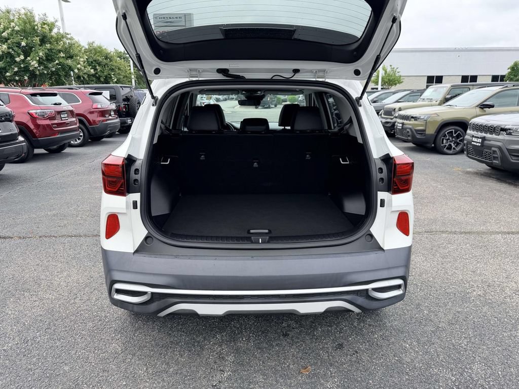 Used 2021 Kia Seltos EX AWD/4WD image 11