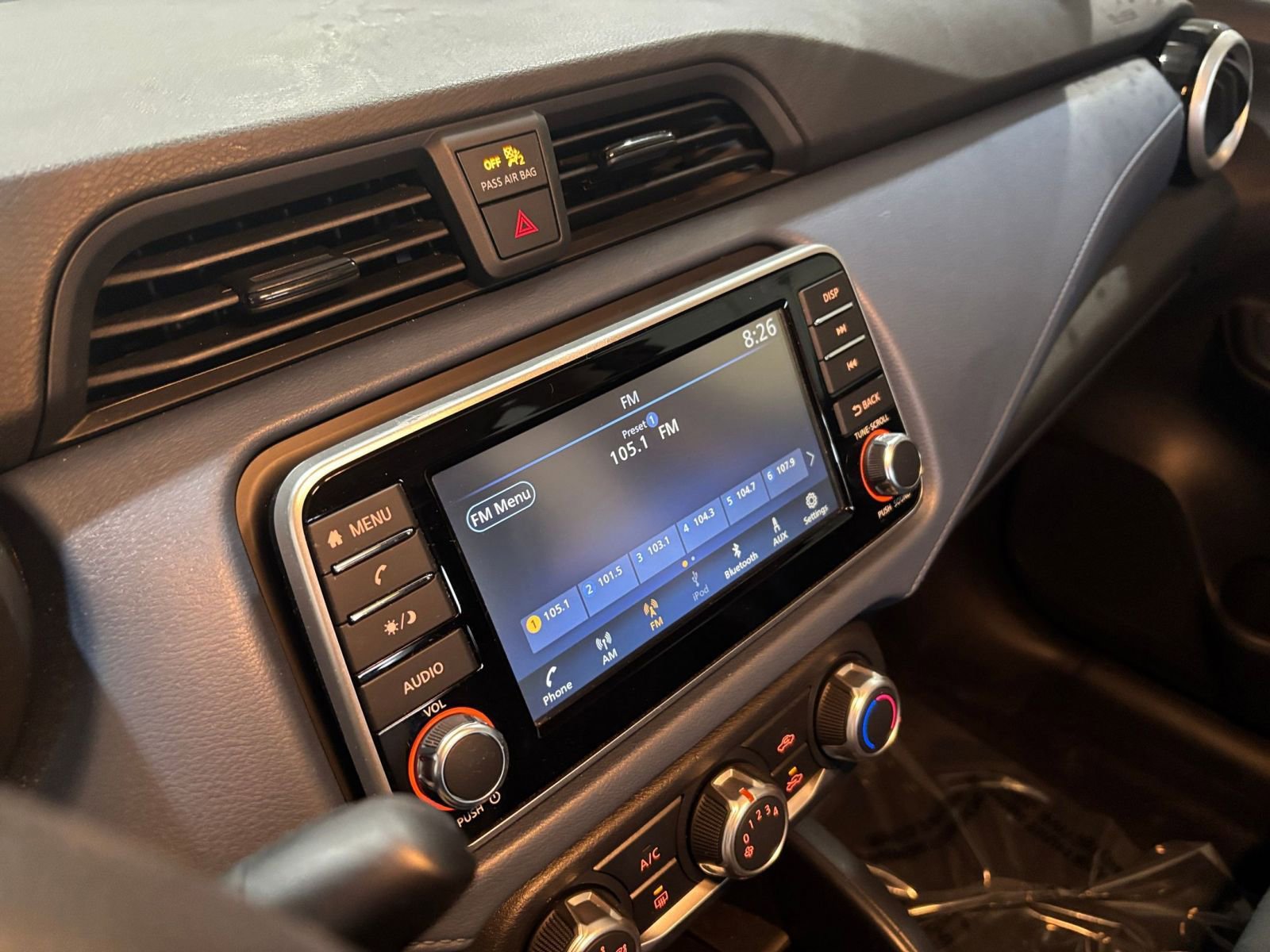 Used 2025 Nissan Versa SV FWD image 20