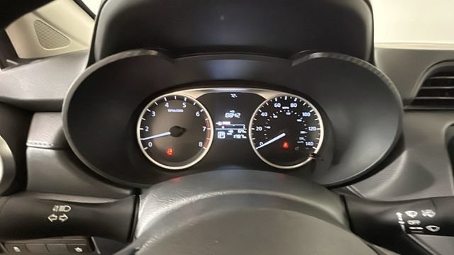 Used 2025 Nissan Versa S w/ Trunk Package FWD image 18