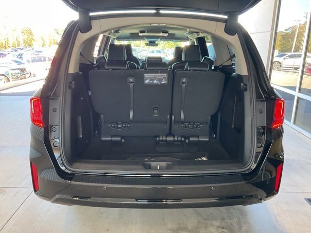 New 2026 Honda Odyssey Touring image 22