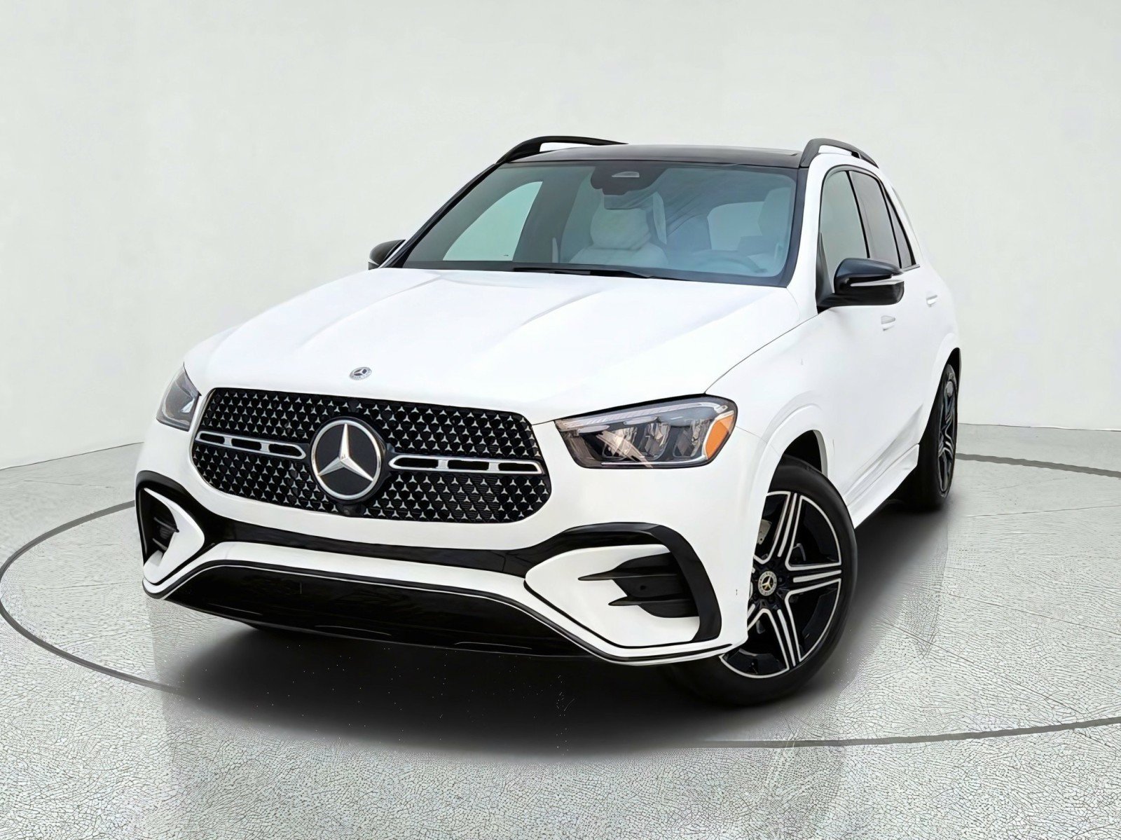 Certified 2026 Mercedes-Benz GLE 350 4MATIC image 2