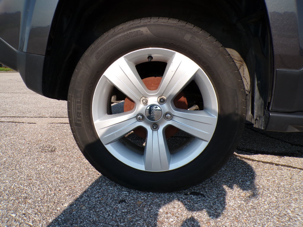 Used 2017 Jeep Patriot Latitude FWD image 21