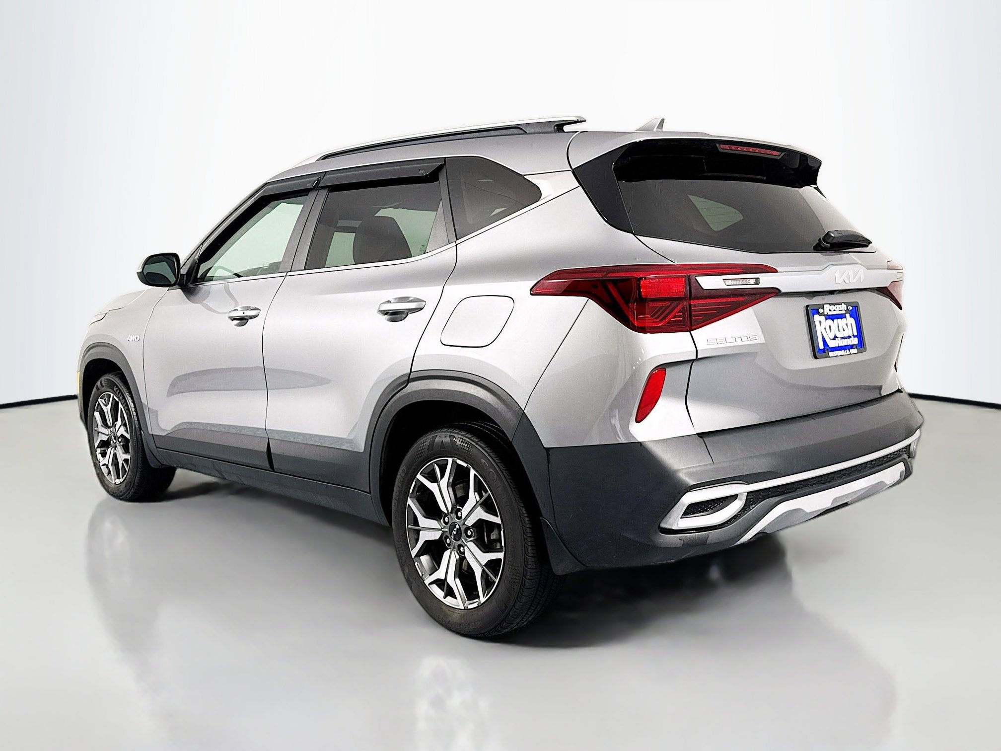 Used 2022 Kia Seltos EX image 7