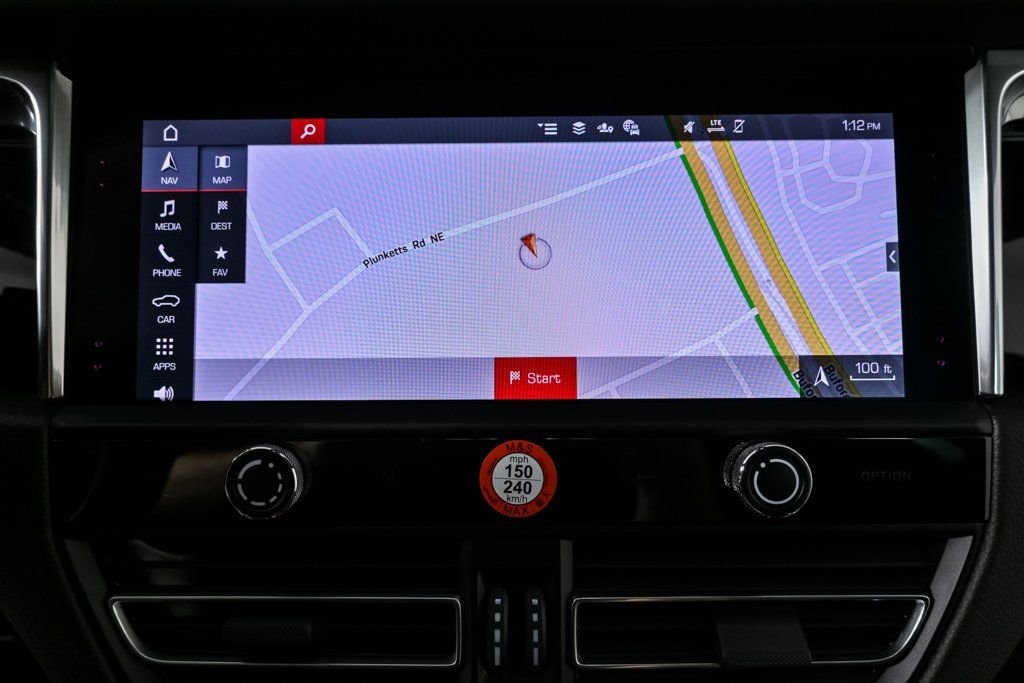 New 2026 Porsche Macan image 15