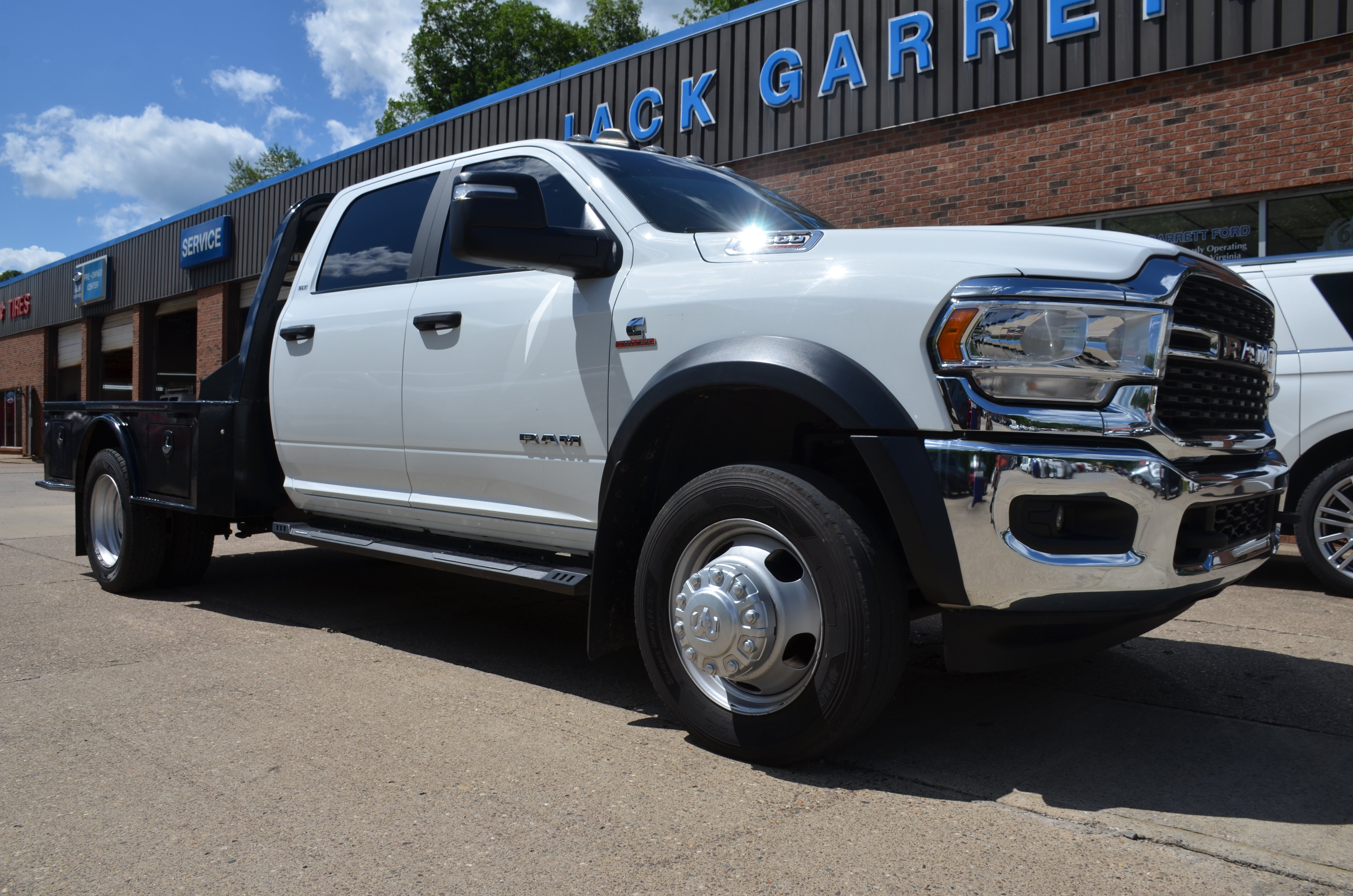 Used 2024 RAM 4500 SLT w/ Quick Order Package 2YG SLT