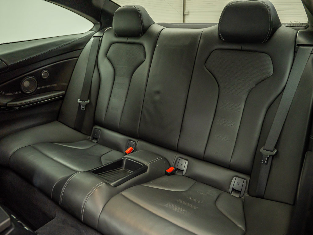 Used 2016 BMW M4 Coupe RWD image 44