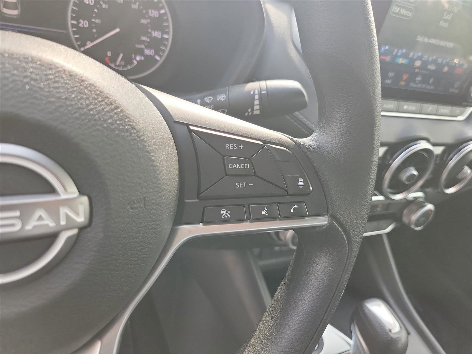 Used 2024 Nissan Sentra SV FWD image 23