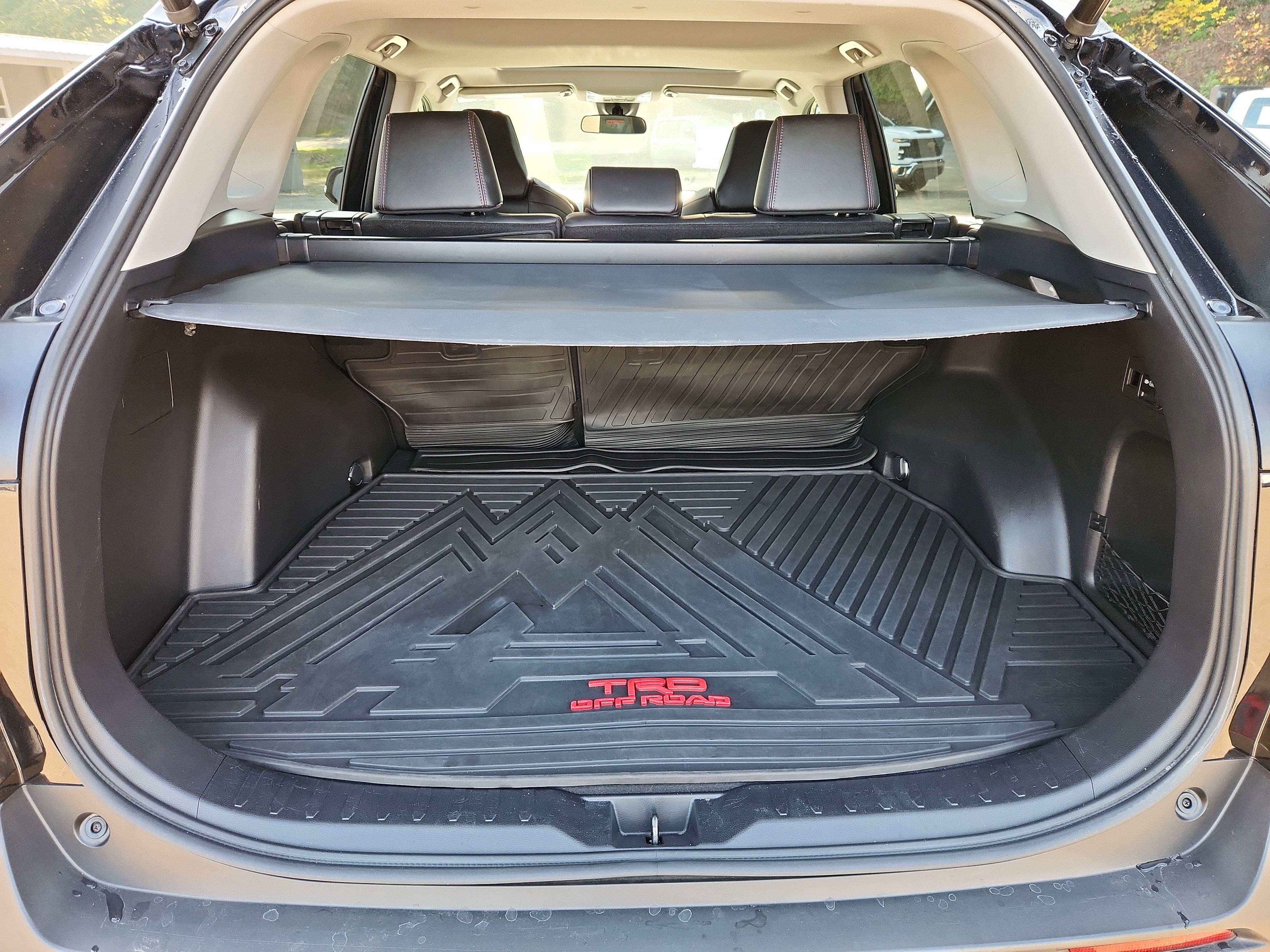 Used 2021 Toyota RAV4 TRD Off-Road image 50