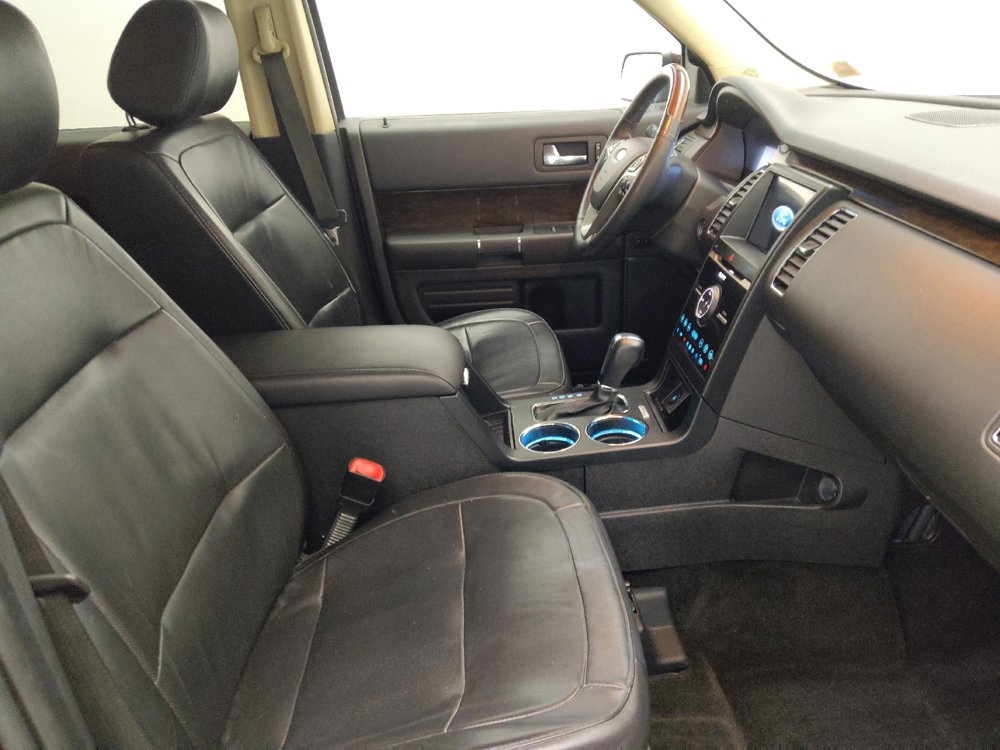 Used 2017 Ford Flex Limited w/ Equipment Group 301A FWD image 21