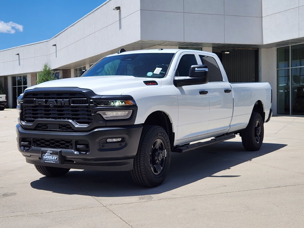 New 2026 RAM 2500 Tradesman AWD/4WD image 4