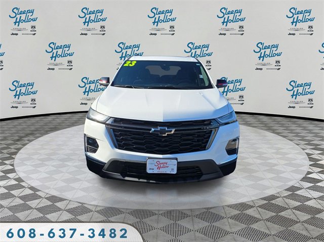 Used 2023 Chevrolet Traverse Premier w/ Redline Edition image 2