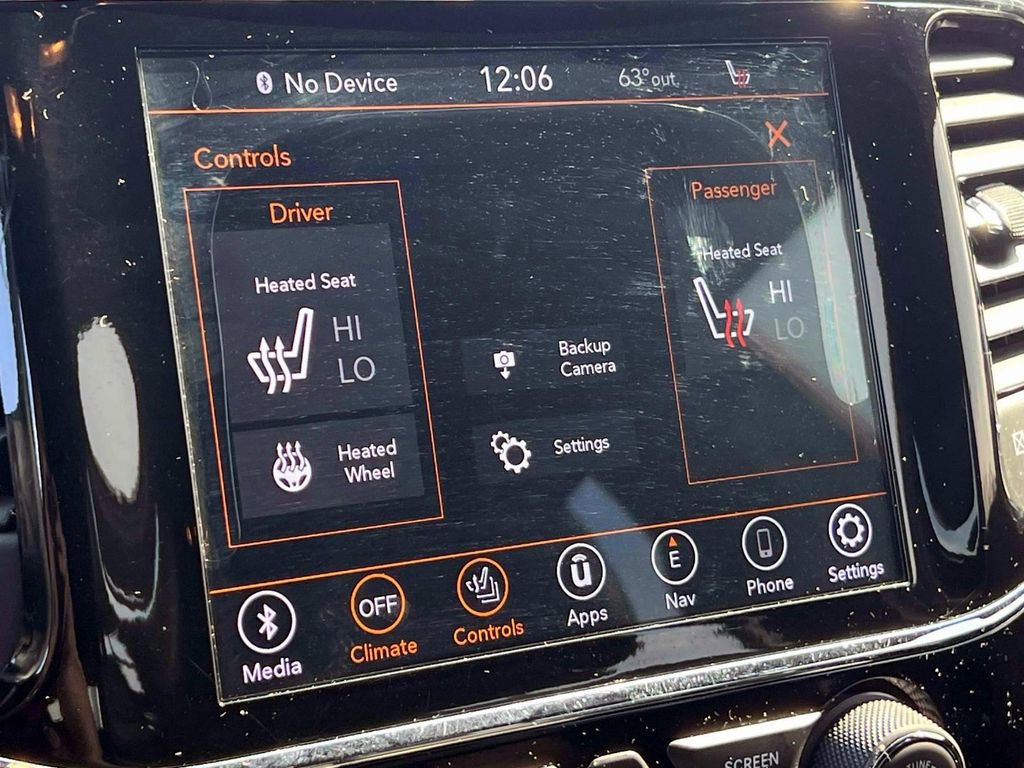 Certified 2019 Jeep Grand Cherokee Altitude image 30