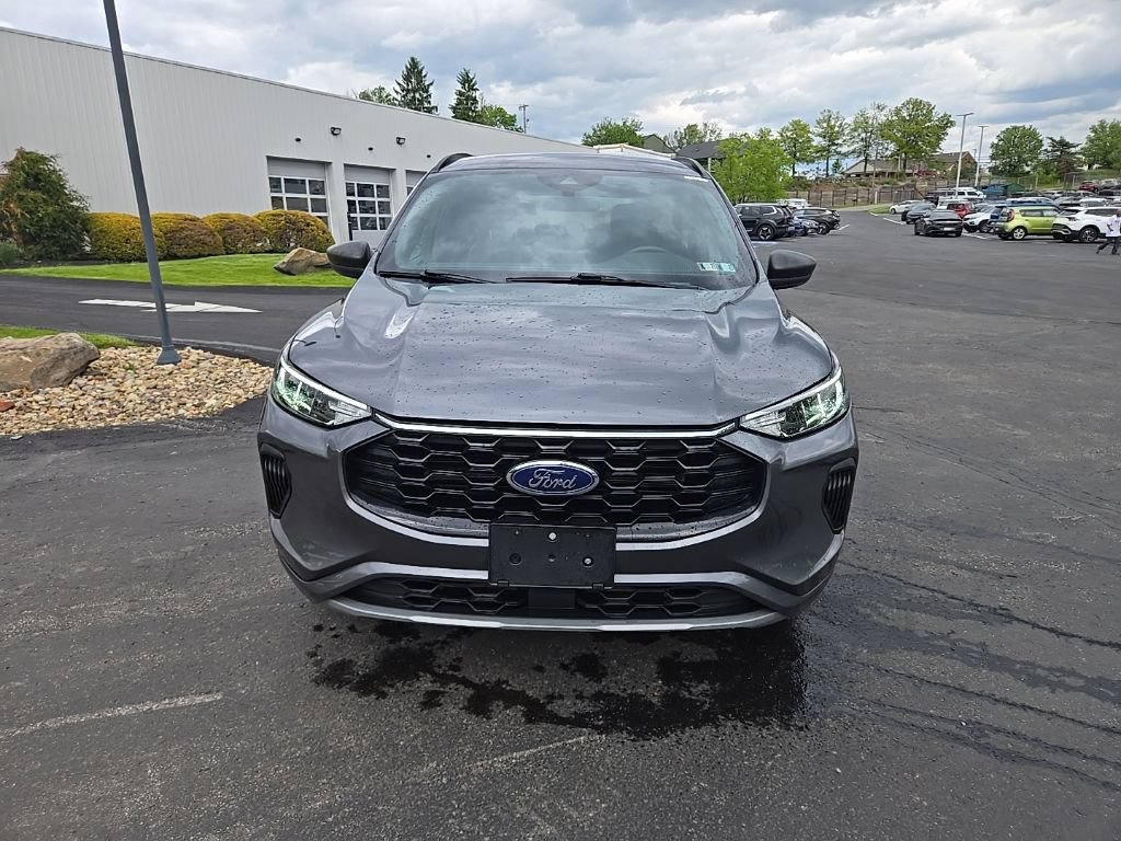 Used 2024 Ford Escape ST-Line AWD/4WD image 11